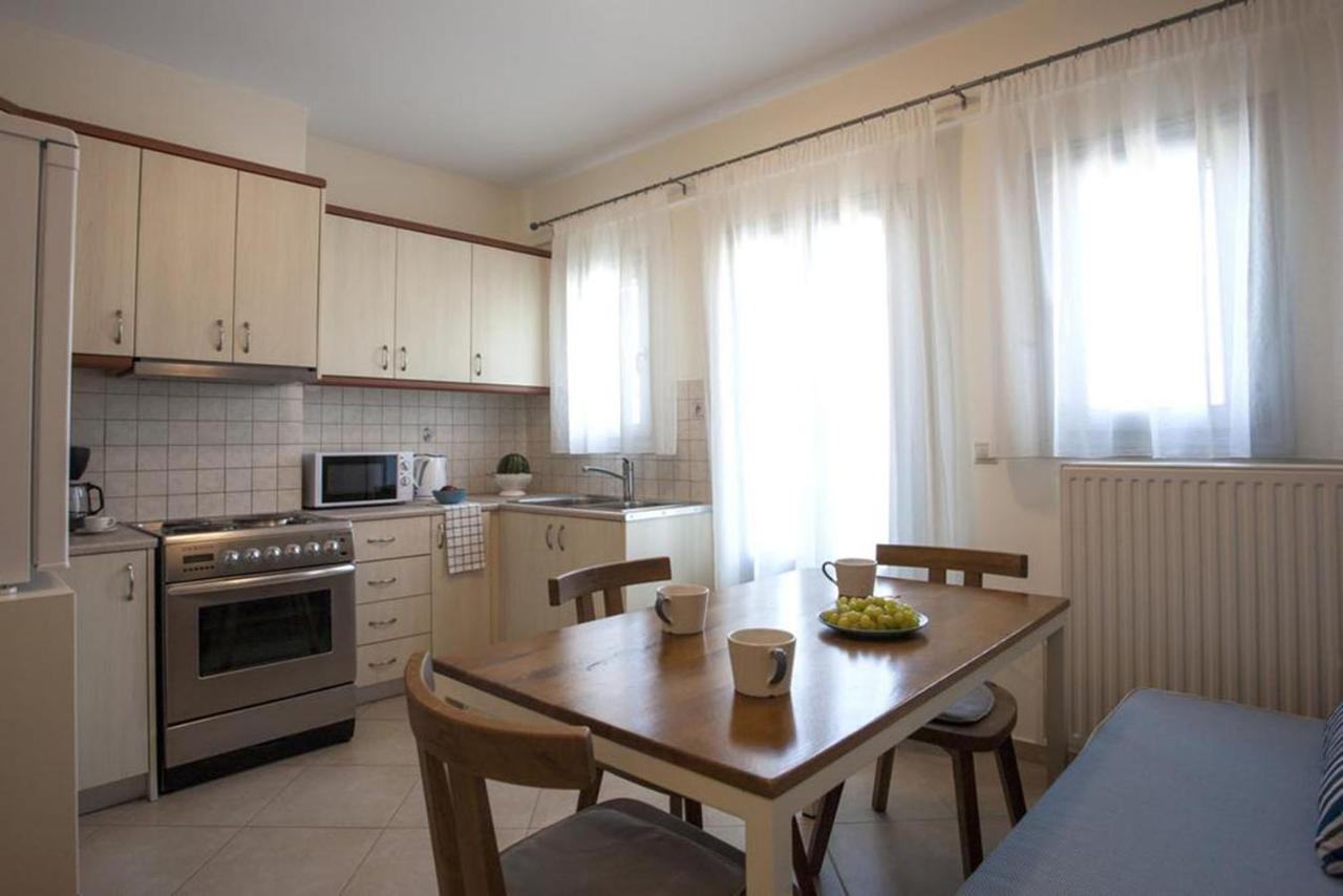 Santorini Med Homes - Sunday Apartment Mesaria Exterior foto