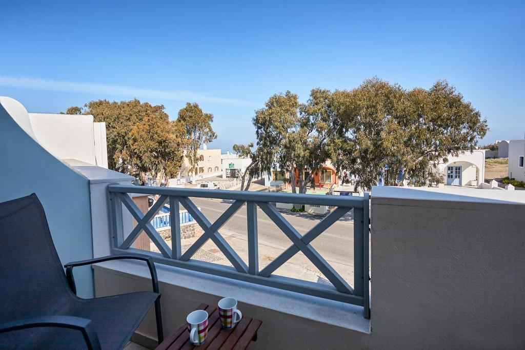 Santorini Med Homes - Sunday Apartment Mesaria Exterior foto